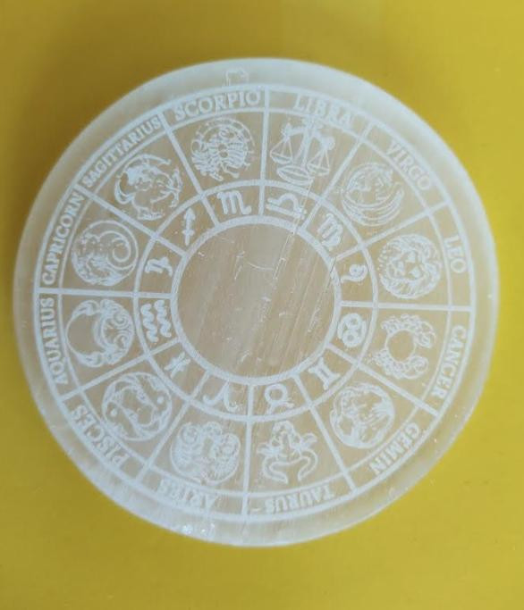 Selenite Charging Plate Zodiac Symbol Engraved in Hobbies & Crafts in Ontario - Image 4