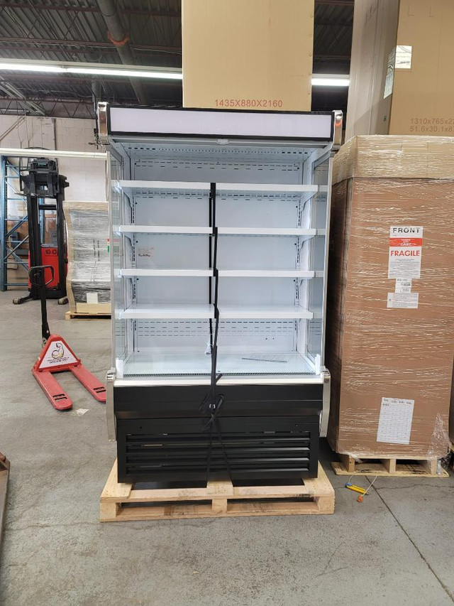 Grab And Go 36 Wide Refrigerated Open Display Merchandiser/Cooler with Glass Sides in Other Business & Industrial - Image 3