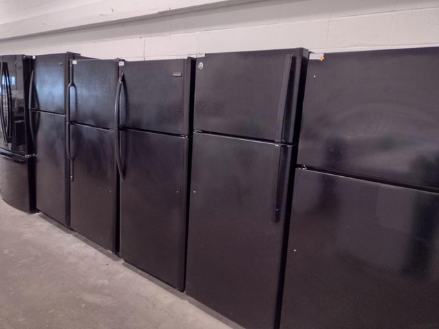 HUGE SELECTION OF REFURBISHED 18 CU FRIDGES!!!! ALL MAKES AND MODELS!!! ONE YEAR FULL WARRANTY!!! in Refrigerators in Edmonton - Image 4