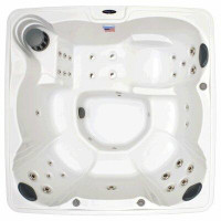 Home and Garden Spas 5-Person 32-Jet Hot Tub with Ozone System