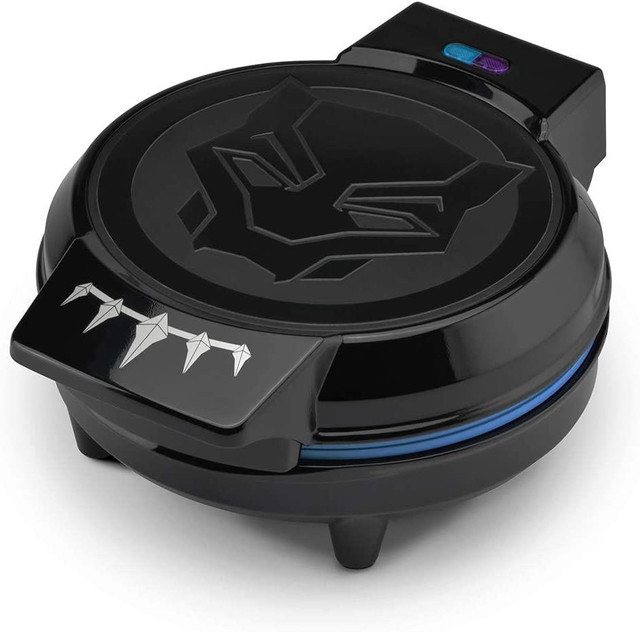 KIDS GO CRAZY FOR MARVEL AVENGERS WAFFLE MAKERS --- Check our discount price !!! in Other - Image 2