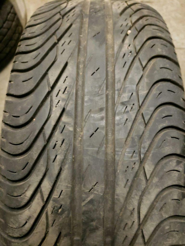 4 pneus d'été 215/65/15 96T General Altimax RT 53.5% d'usure, mesure 5-4-5-4/32 in Tires & Rims in Québec City - Image 2