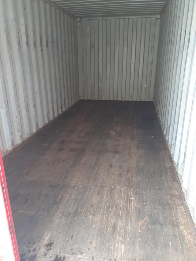 20’ Used Container 204343 in Storage Containers in Chatham-Kent - Image 3