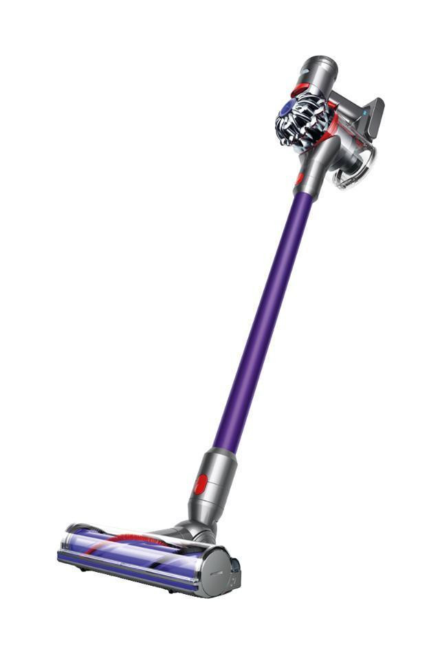 Dyson V7 - Brand New in Vacuums