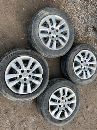 215/60R16 set of 4 Rims &amp; summer Tires that came off a 2012 Nissan Altima.