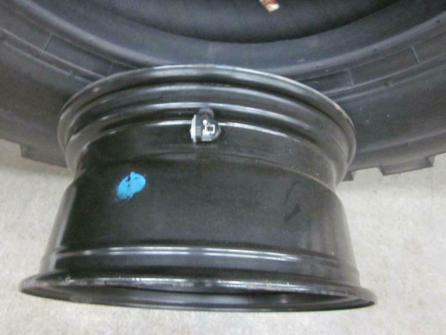 17 inches steel rim with TPM in Tires & Rims in Ottawa / Gatineau Area - Image 3