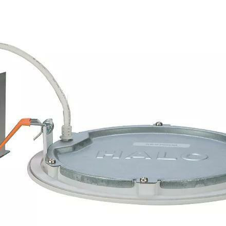 NEW HALO 5 IN & 6 IN RECESSED LED LIGHTS in Outdoor Lighting in Alberta - Image 2