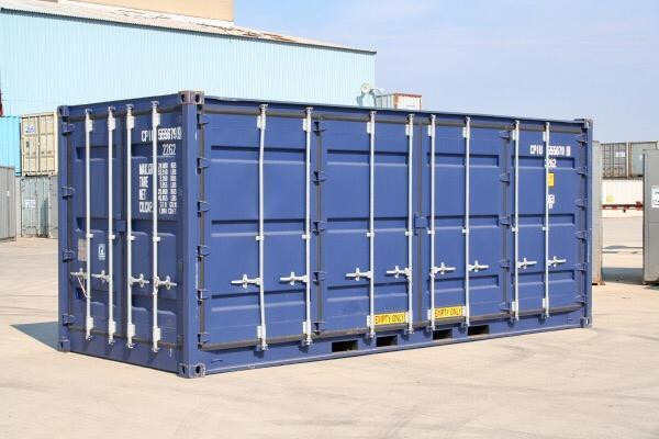 Conteneur maritime container in Other Business & Industrial in Granby - Image 4