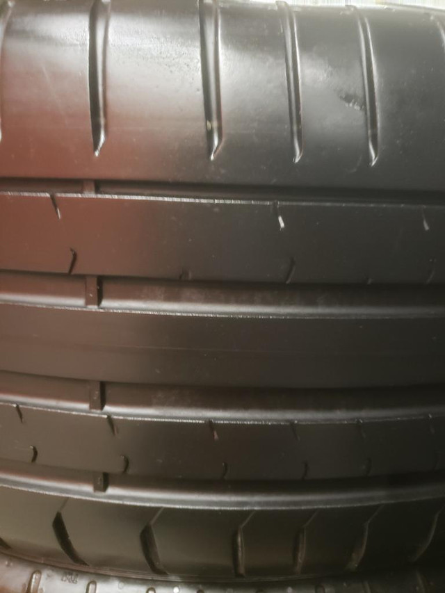 (W4) 1 Pneu Ete - 1 Summer Tire 225-40-20 Pirelli Run Flat 4/32 in Tires & Rims in Greater Montréal - Image 2