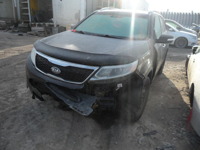 2014 2015 2016 Kia Sorento 2.4L Awd Automatic pour piece # for parts # part out in Auto Body Parts in Québec - Image 2