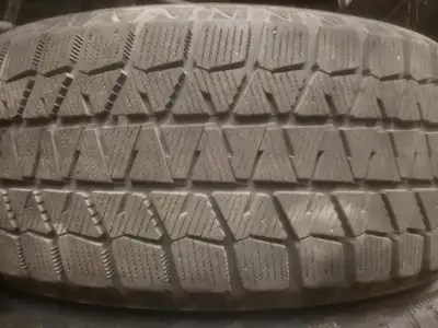 (DH197) 1 Pneu Hiver - 1 Winter Tire 205-60-16 Bridgestone 6/32