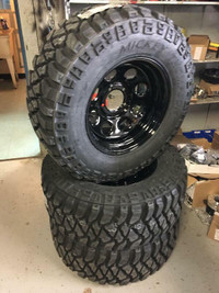 33X12.5R17 Mickey Thompson MTZ + 17 inch Rock Crawler Wheels
