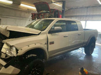 2012 2011 2010 Dodge Ram 3500 Cummins 6.7 Diesel 4x4 With Leather Interior Part Out