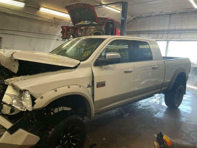 2012 2011 2010 Dodge Ram 3500 Cummins 6.7 Diesel 4x4 With Leather Interior Part Out in Engine & Engine Parts